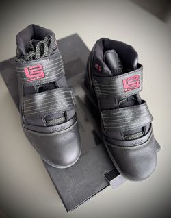 Nike Zoom Soldier III / 3 LeBron James Black Men Sneaker Size 10.5