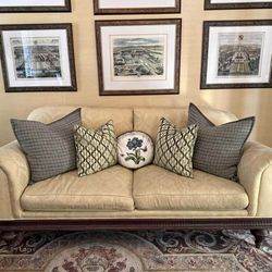 Custom Calico Corners Sofa + 🚚 FREE DELIVERY