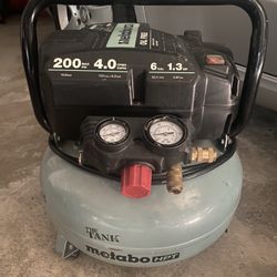 Metabo HPT Air Compressor THE TANK 6gal