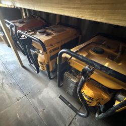 3 Generators - Dewalt and Generac 
