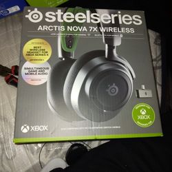 Headphones | Steelseries Arctis Nova 7x Wireless |