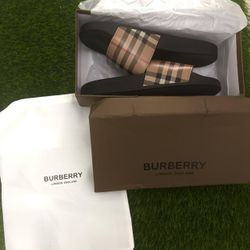 Burberry Slides 
