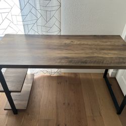 Modern Desk