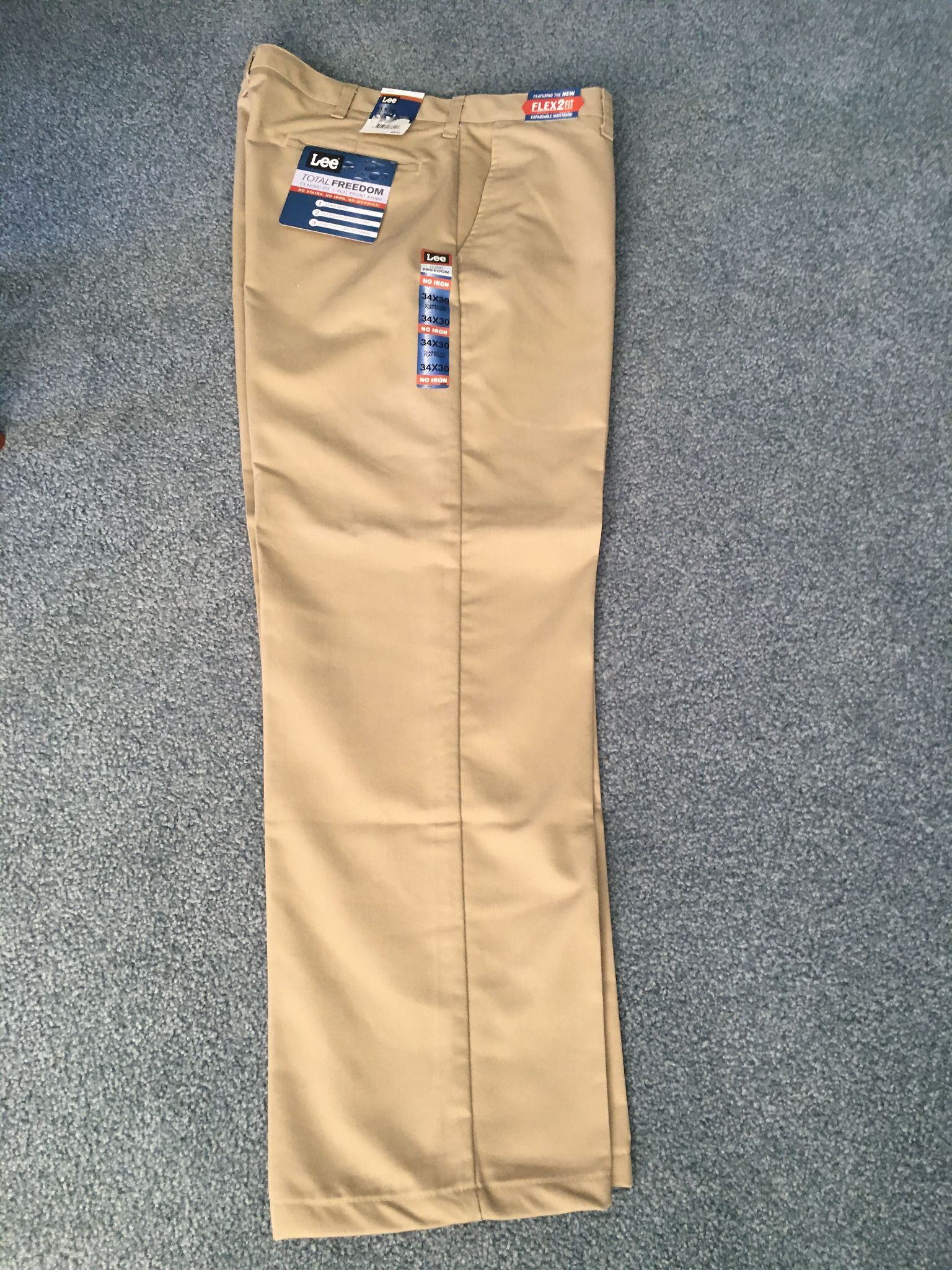 -New Men’s Lee Pants