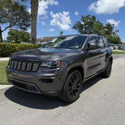 2021  JEEP GRAND CHEROKEE LAREDO