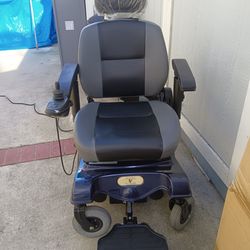 Liberty motor chair
