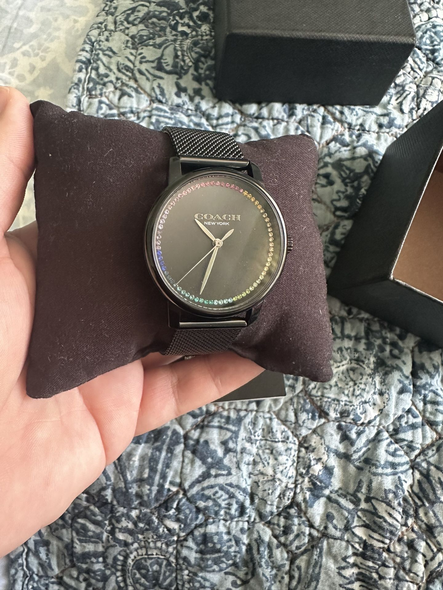 Women’s Coach Watch