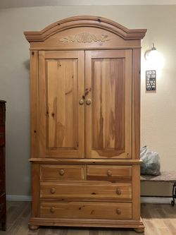 Broyhill Fontana Armoire