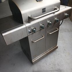 BBQ GIRL 5 burners all stanlles Kenmore by NexGrill Super clean