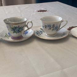4 Vintage China Teacups And Saucers