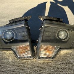 2009-14 F150 or raptor Headlights