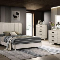 Bedroom set 4 pc Antique White Finish, New Especial price