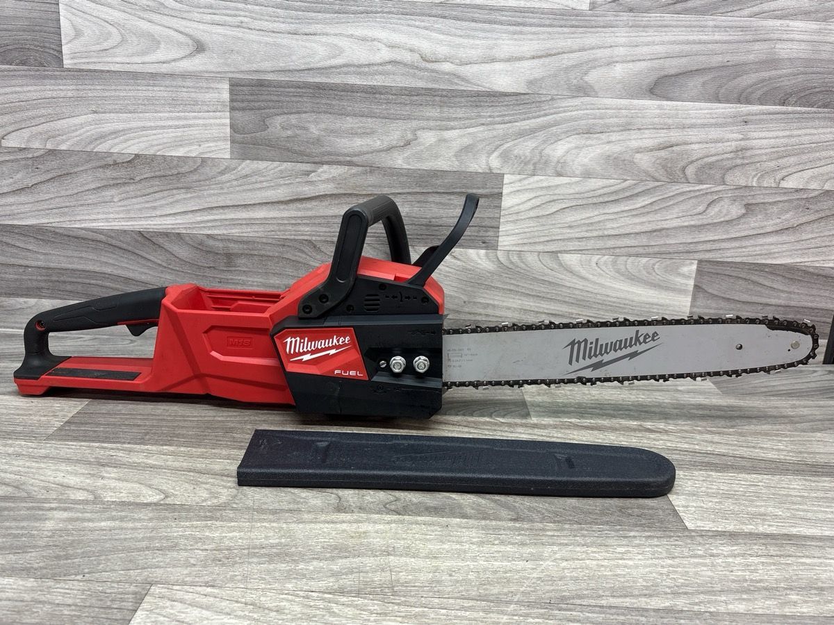 Milwaukee M18 Chainsaw A1D026904