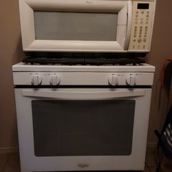 Whirlpool Gas Oven and Microwave 