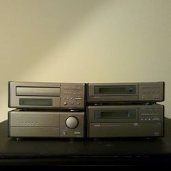 Denon Compact  Stereo System and Speakers