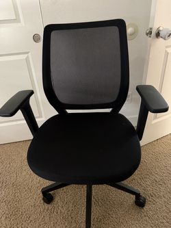 Black Mesh Back Office Chair
