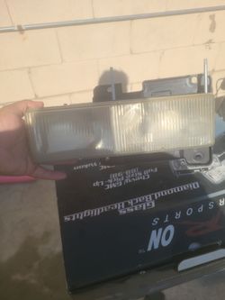 Chevy GMC Full Size Pickup Diamond Back Glass Headlight