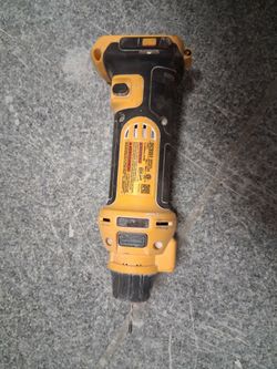 DeWalt cutout tool