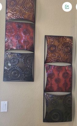 2 Wall Decor 40” Tall