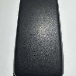 2019-2020 Hyundai Elantra Armrest / Center Console Lid Black Leather