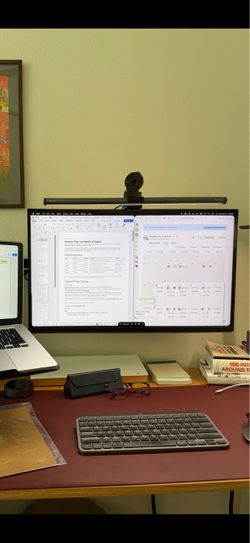 Quintis LED Linear Desk Light Bar – Adjustable Brightness & Color Temp