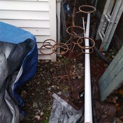 Vintage Plant Stand Every Cheer Moves