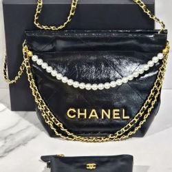 New CHANEL Novelty Black Quilted Shoulder Bag Crossbody Chain Pearl Accent ~ VIP Gift ~