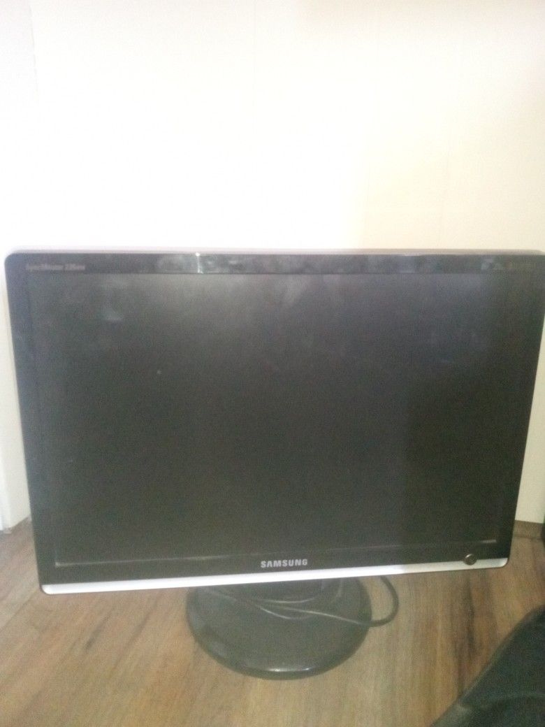 Samsung Computer Monitor