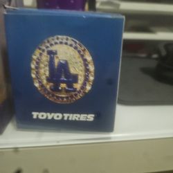 Dodger ring