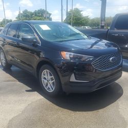2023 Ford Edge