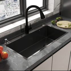 Sink With Faucet 