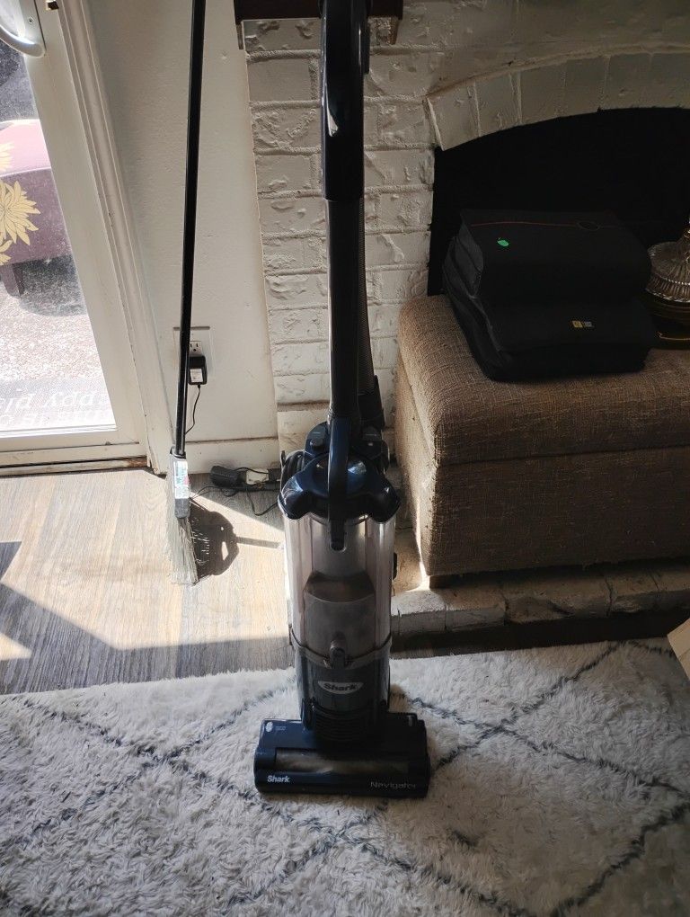 Stark Vacuum Cleaner