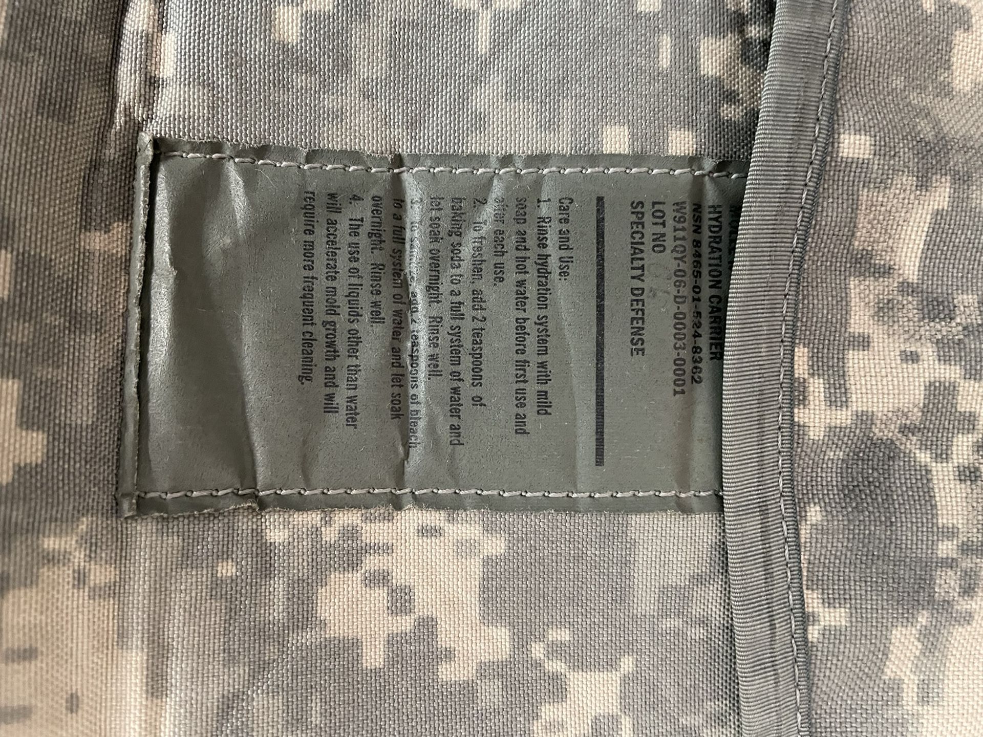 Hydration Carriers/ MOLLE II HYDRATION CARRIER