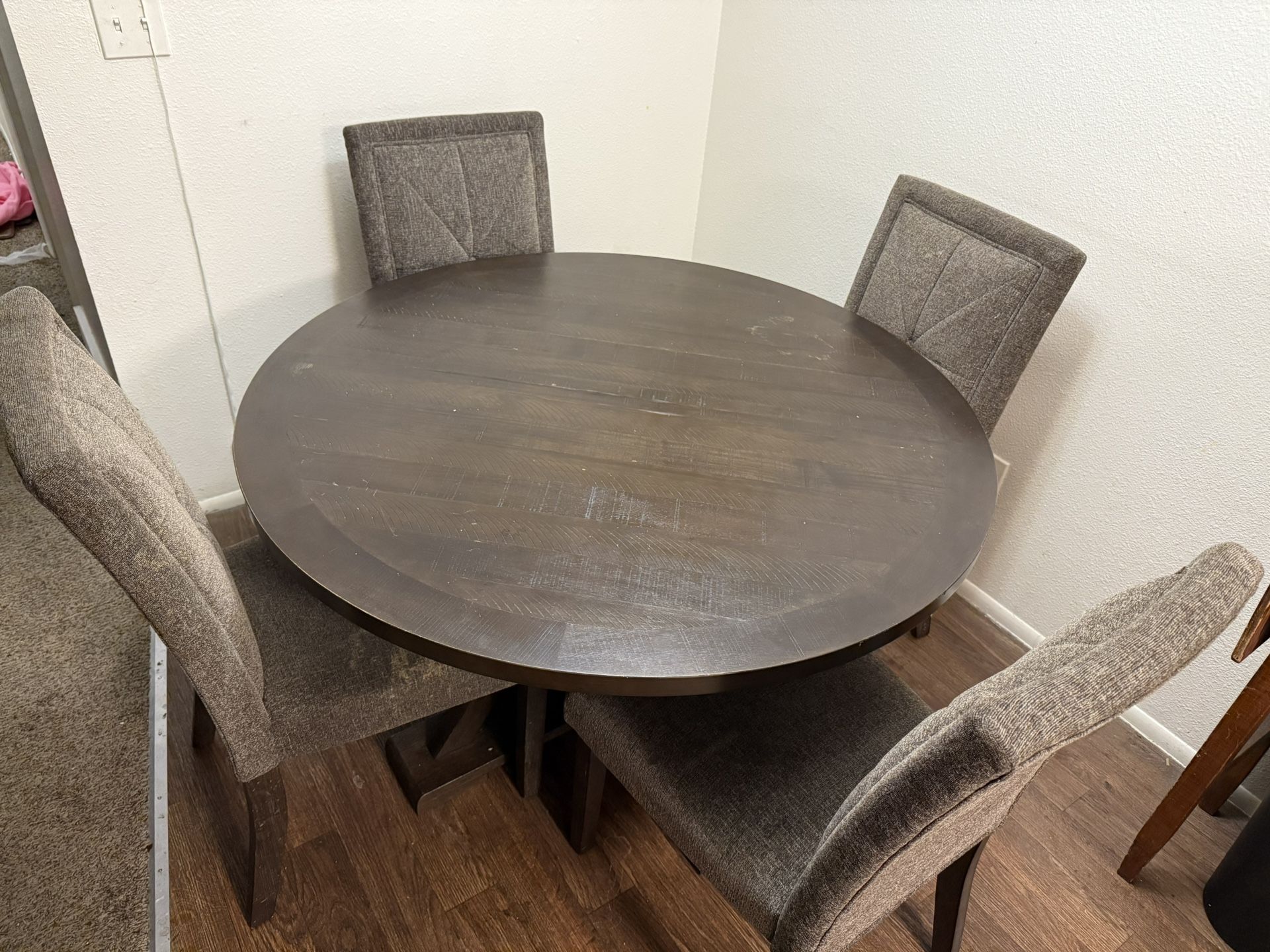 4chair Table