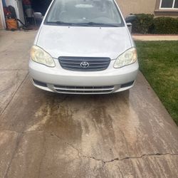 2004 Toyota Corolla