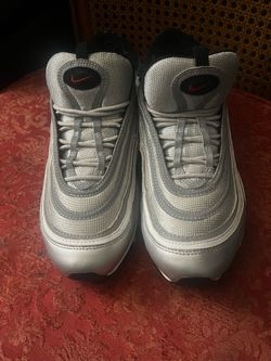 Nike air max 97 silver color mint condition size 9 1/2  these are authentic buy with confidence