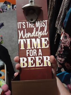 Beer decor sign
