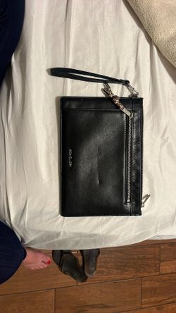 Michael Kors X-large Wristlet