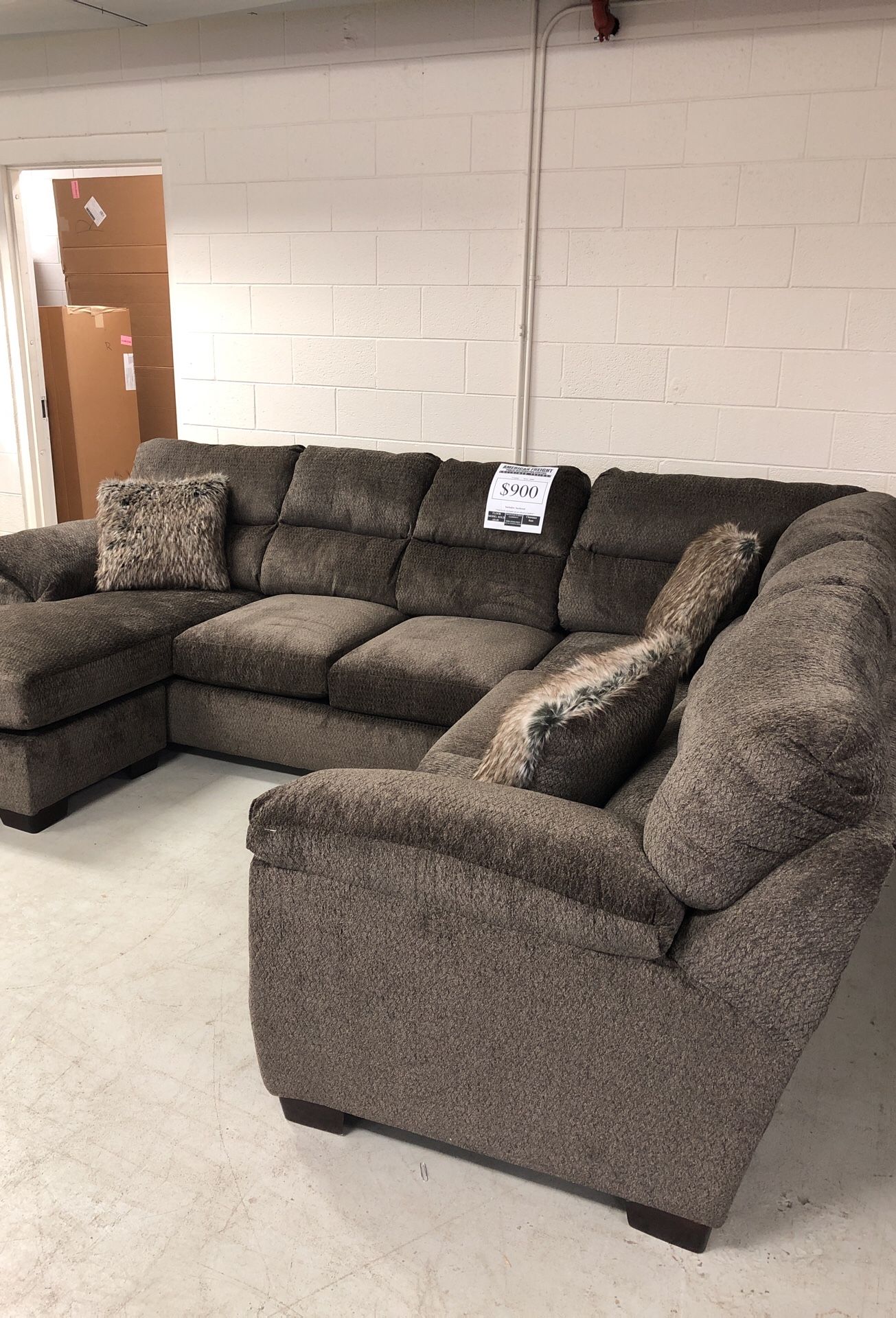 Cymbal truffle sectional