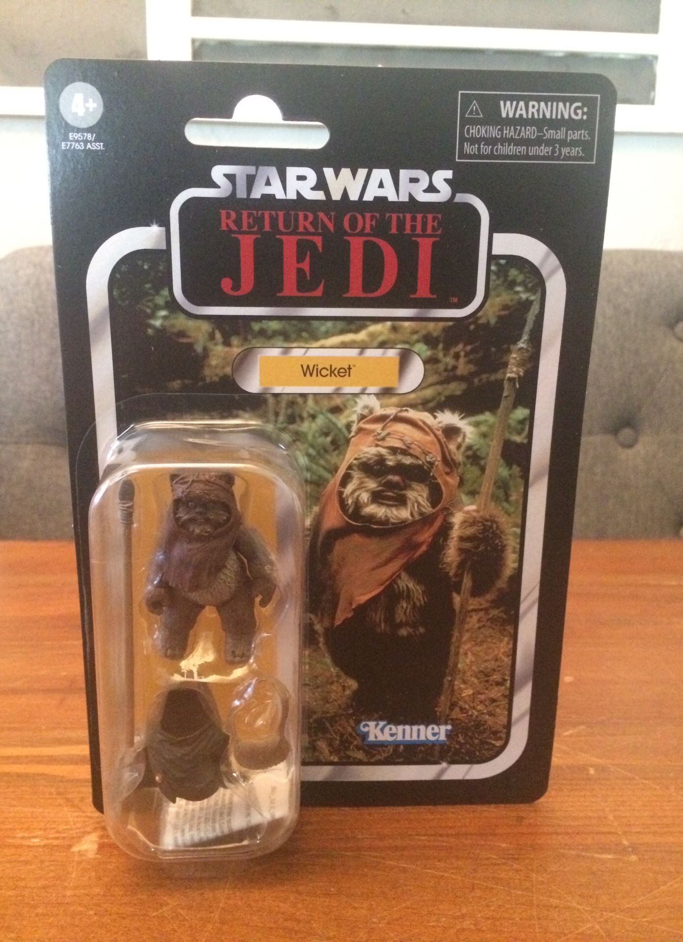 Star Wars The Vintage Collection Return of the Jedi Wicket ewok action figure new