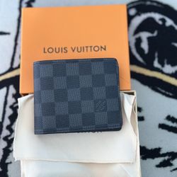 Louis Vuitton Wallet 