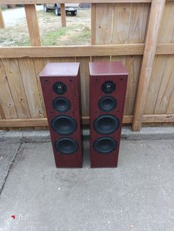 Speaker Towers