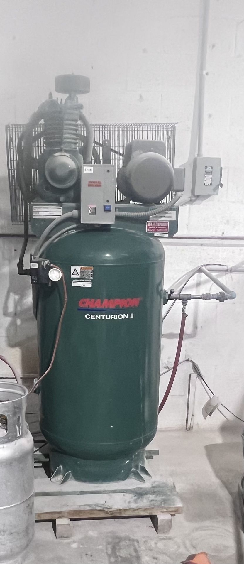 01 Compressor Champion Centurion II