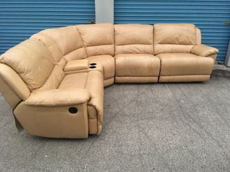 Reclining sectional Couch