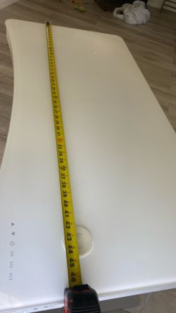 Computer desk