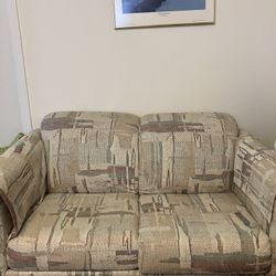 Old Love Seat (damage one one side)