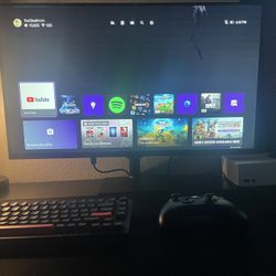 Samsung 32-Inch M5 Smart Monitor 