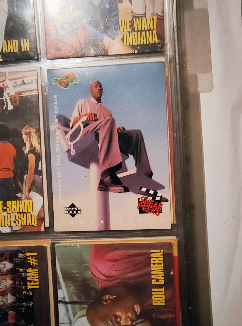 MJ Sneek Peeks Space Jam