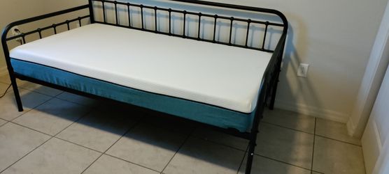 Daybed