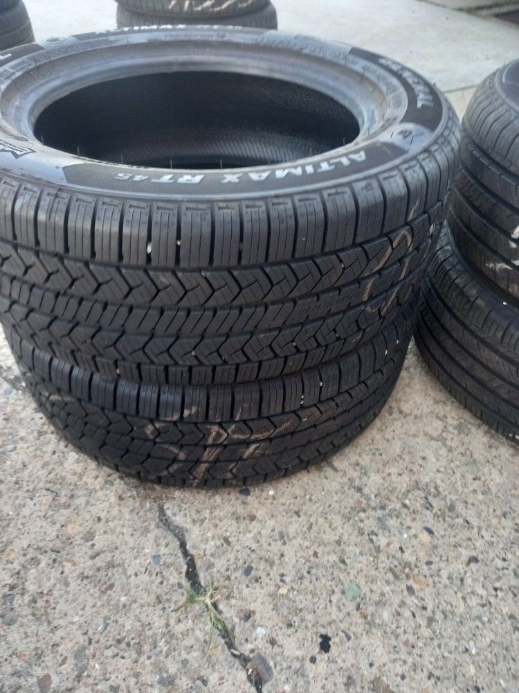 2 GENERAL ALTIMAX 215 65 16 TIRES GREAT SHAPE